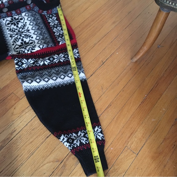 Norwool of Norway Wool Fair Isle Sweater. Size M - Picture 10 of 10